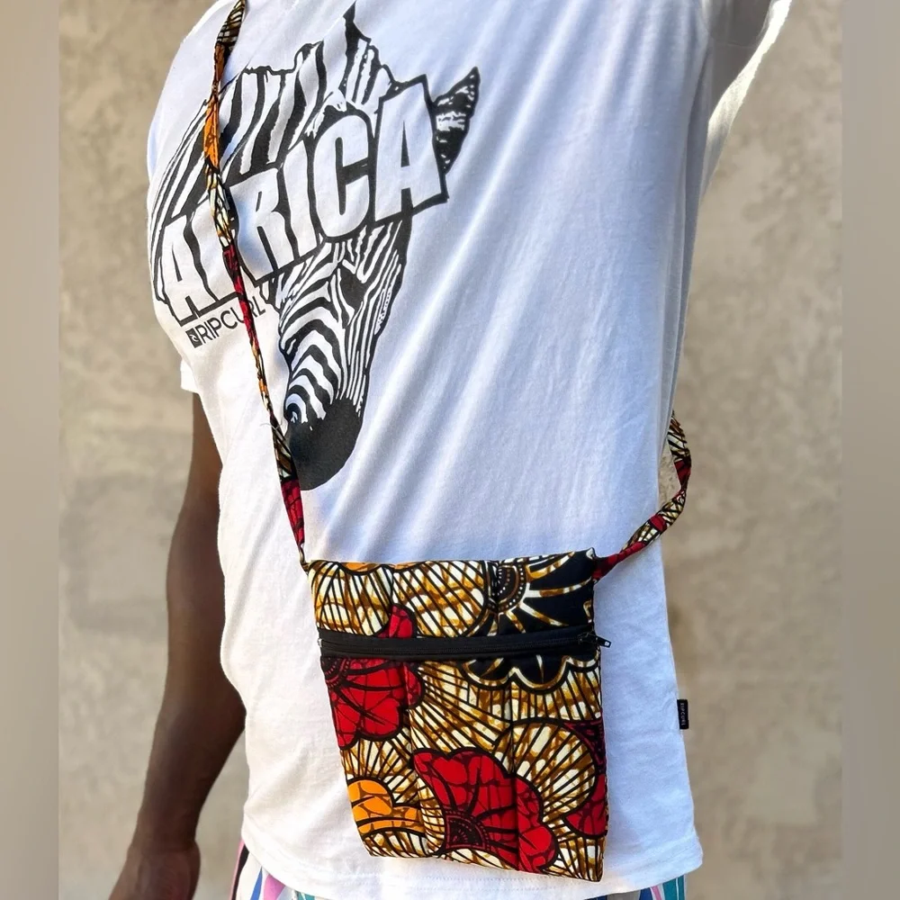NW 💯 cotton Vlisco fabric African Print Crossbody Sz 7”x 6”